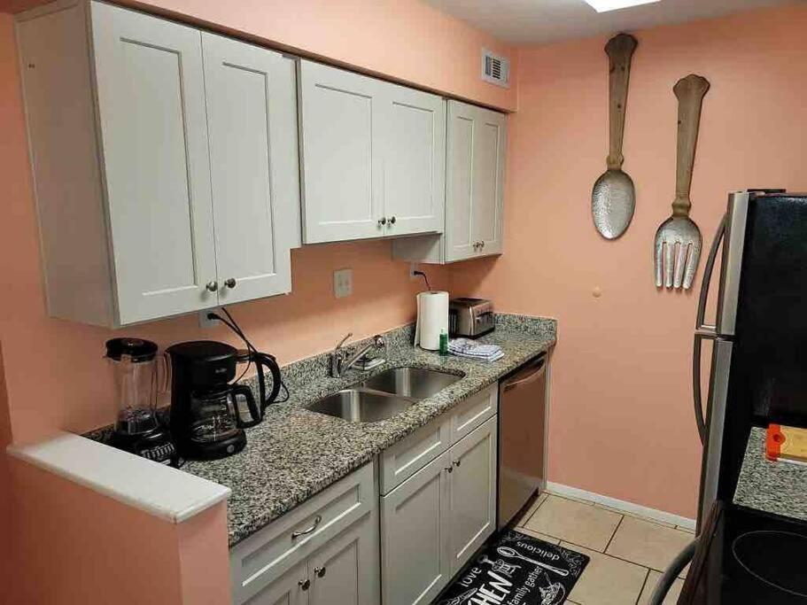 Elegant 2-Bedroom Pet-Friendly Villa W 2 Parking Spaces Hilton Head Island Buitenkant foto