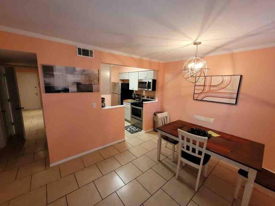 Elegant 2-Bedroom Pet-Friendly Villa W 2 Parking Spaces Hilton Head Island Buitenkant foto